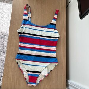Solid & Striped one piece size medium M